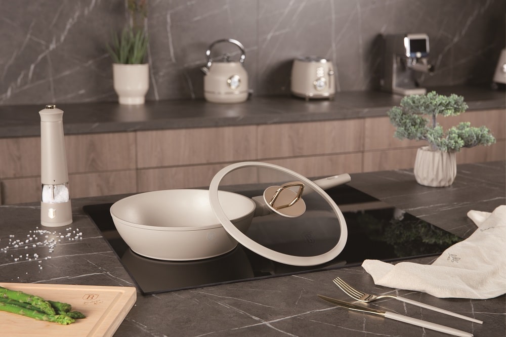 BH Saha Deep FryPan w Lid 24cm