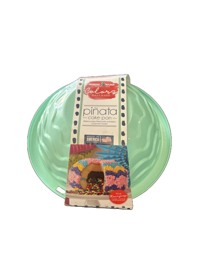 Piñata Cake Pan NS 8cp