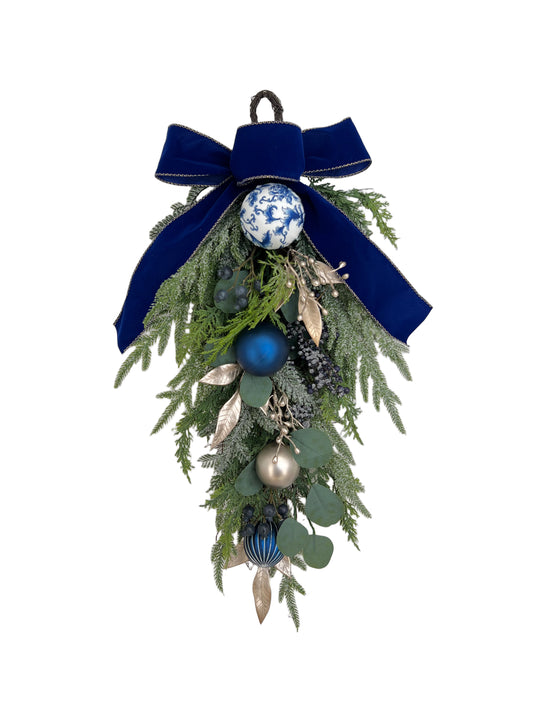 Swag 28in Balls/Bow Blue