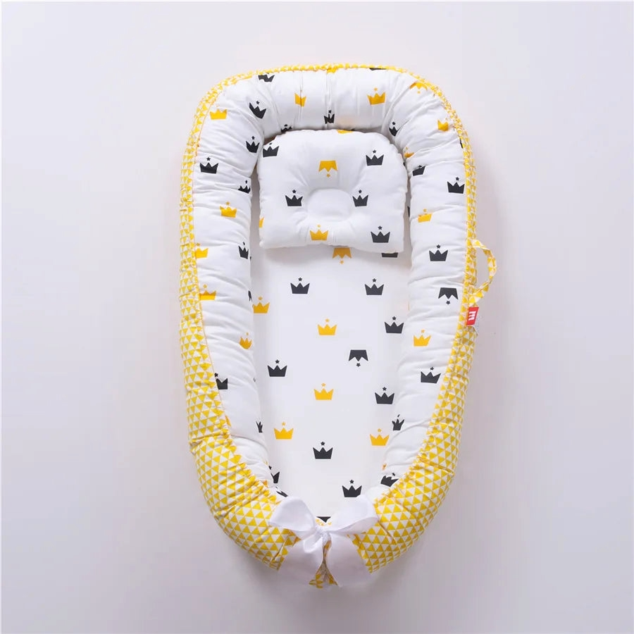 Baby Lounger Bed w/Pillow