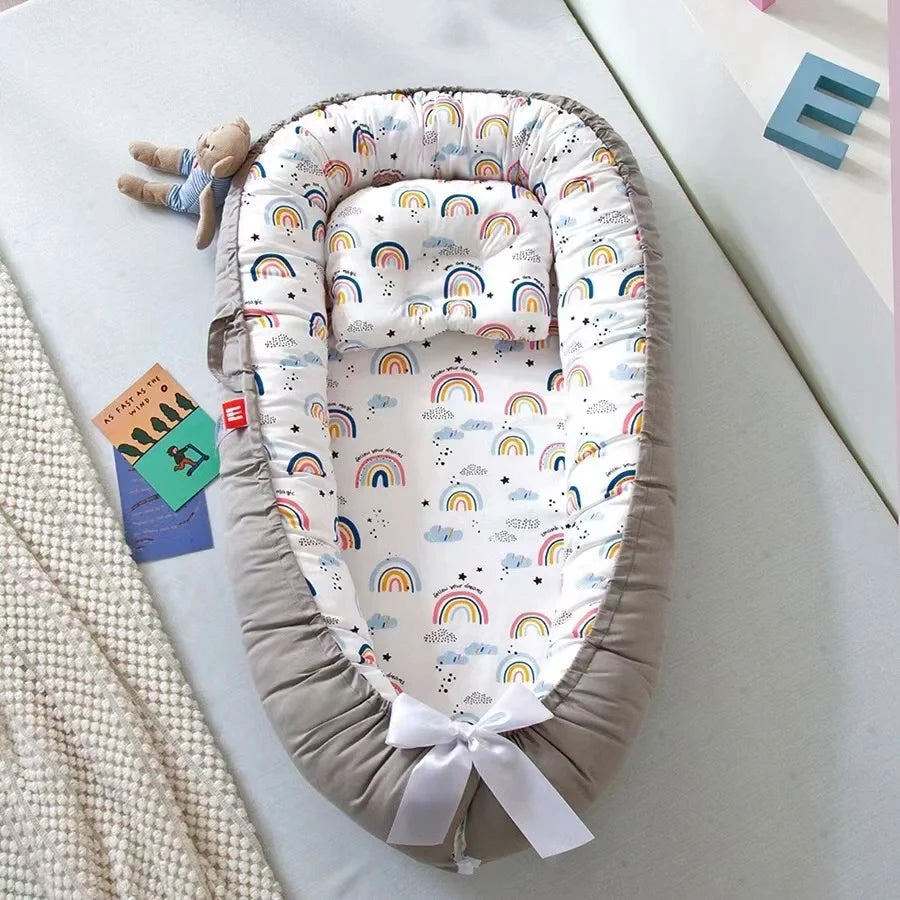 Baby Lounger Bed w/Pillow