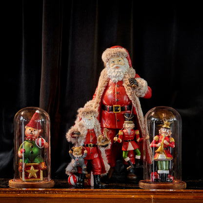 Polyresin Santa wGift 8in