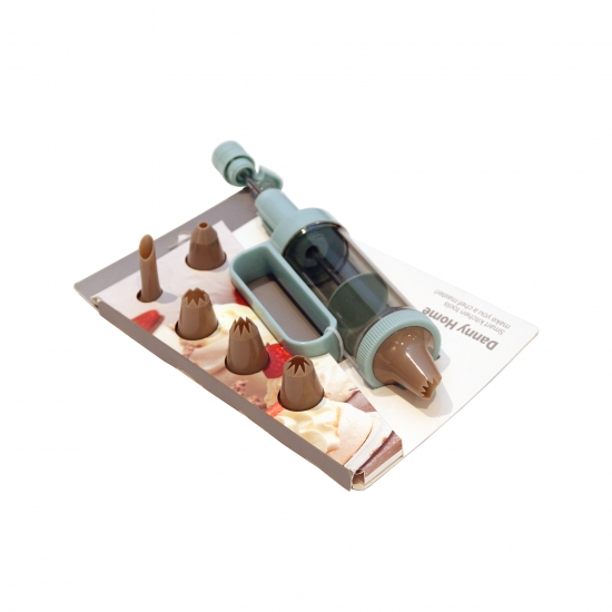Cake Decorator Kit 6pc